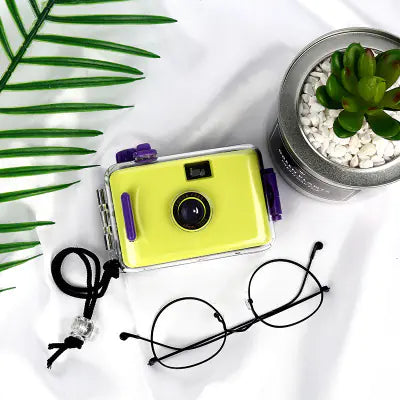 AquaSnap Waterproof Camera